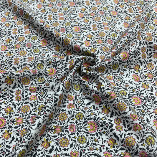 High Quality Big Width Cambric Cotton Prints Soft & Breathable Fabric