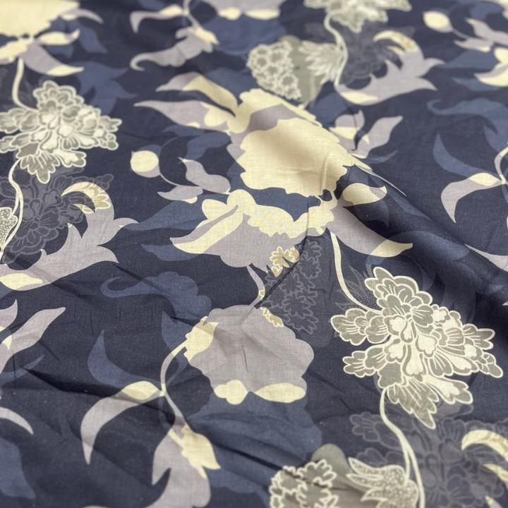 High-Density Floral Print Cambric Cotton 44 Inch Width  Breathable Garment Fabric